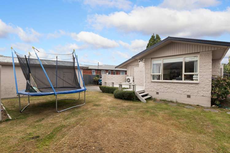 16 Dunstan Crescent 10180_11