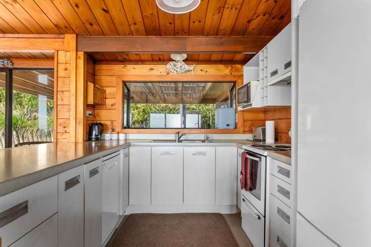 10746 State Highway 35 Opotiki_4