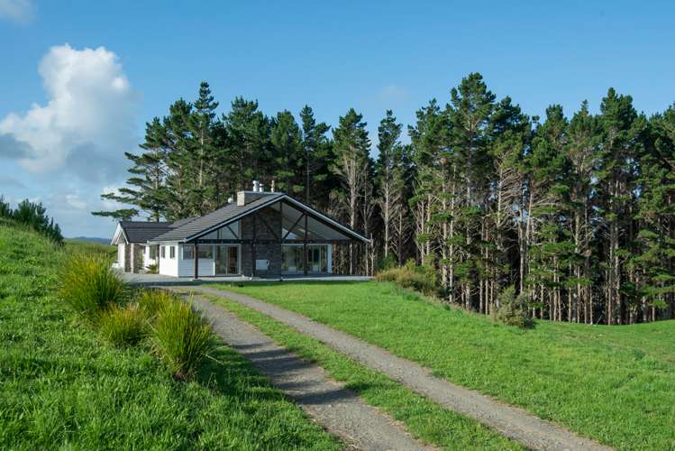 132b Dormer Road Waitoki_0