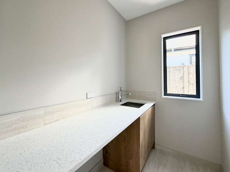 17 Tukutata Crescent Milldale_7