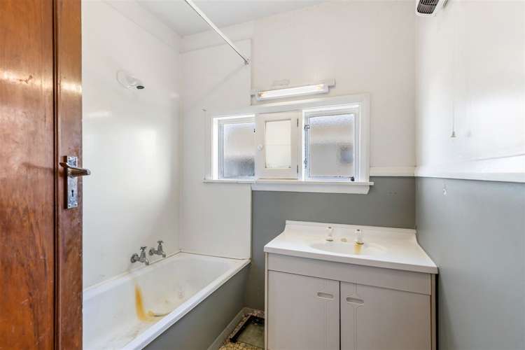 8 May Street Leeston_10