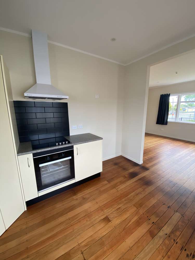 75 Queen Street West Levin_8