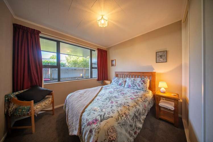 9 Melland Place Te Anau_23