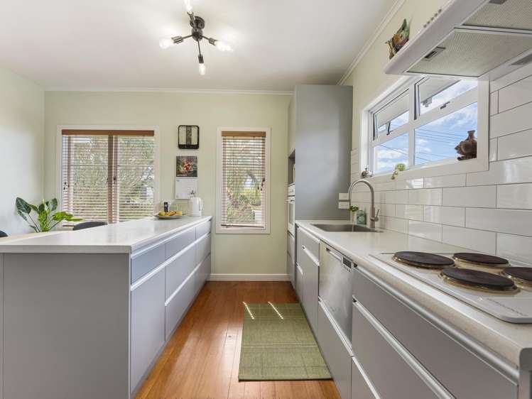 19 Eastglen Road Glen Eden_7