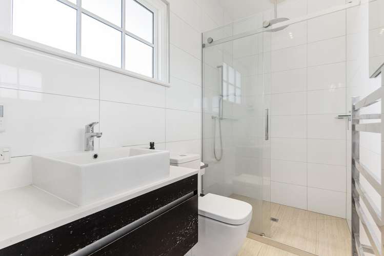 5 Flers Street Karori_8