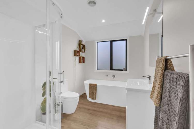 7 Thomas Way Brightwater_15