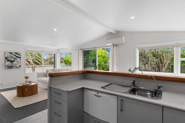 19 Norfolk Drive Mangawhai Heads_8