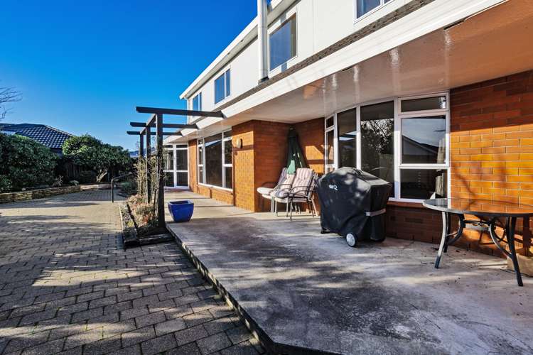 142 King Street Windsor_26