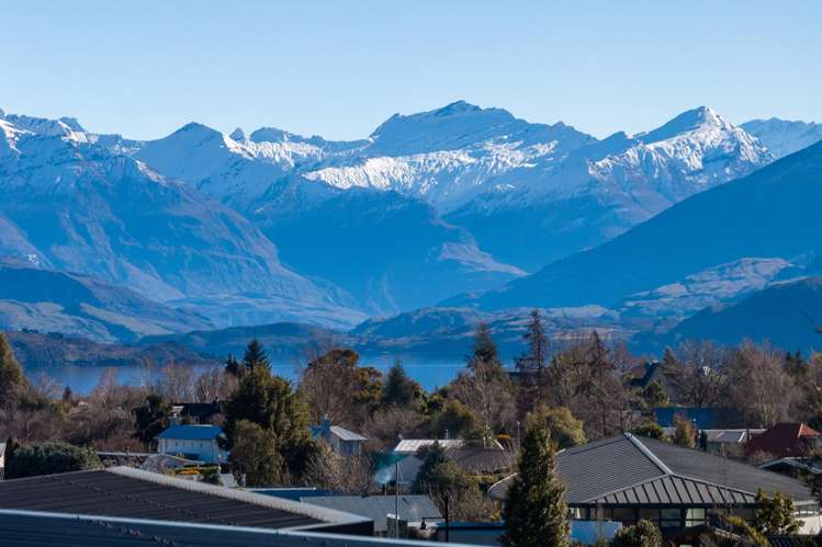 199 Aubrey Road Wanaka_5