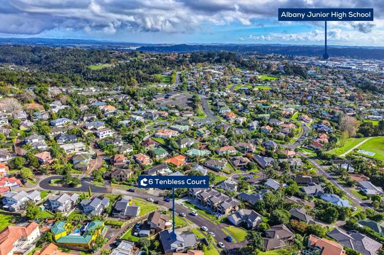 6 Tenbless Court Unsworth Heights_15