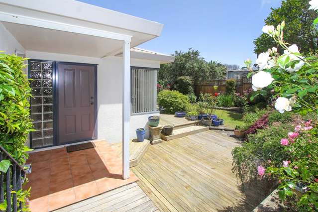 30 Donald Street Stanmore Bay_4