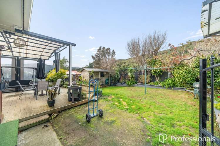 19 Gardiner Grove Wainuiomata_22