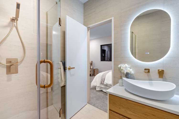 8a William Souter Street Forrest Hill_23