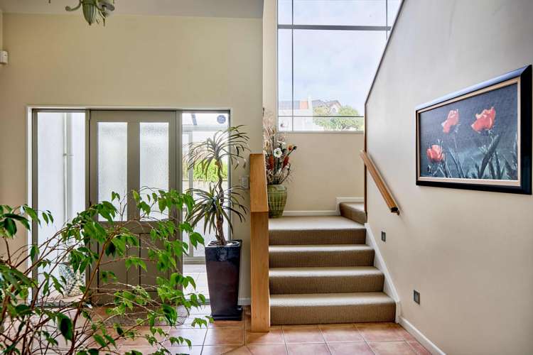 28 Saint Ives Drive Camborne_21