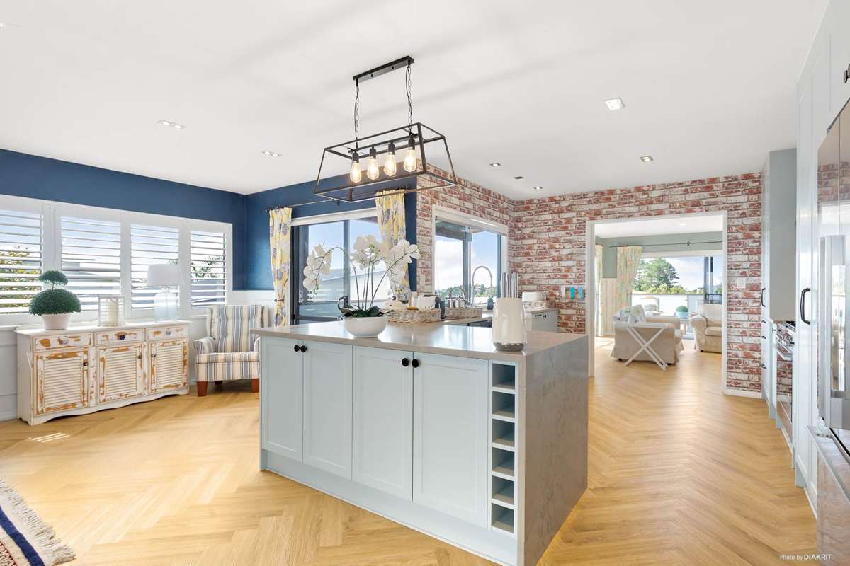 1169 Whangaparaoa Road_2