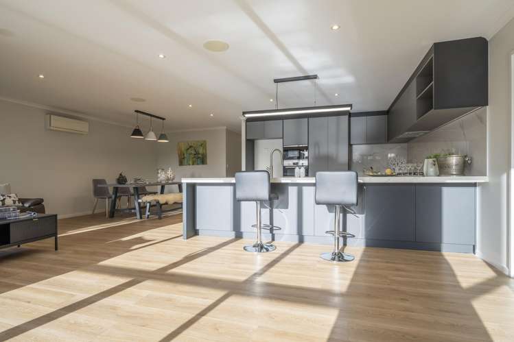 15 Elliot Street Riverhead_10