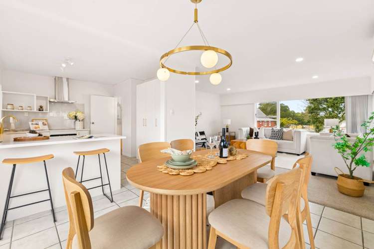 88 Reeves Road Pakuranga Heights_2
