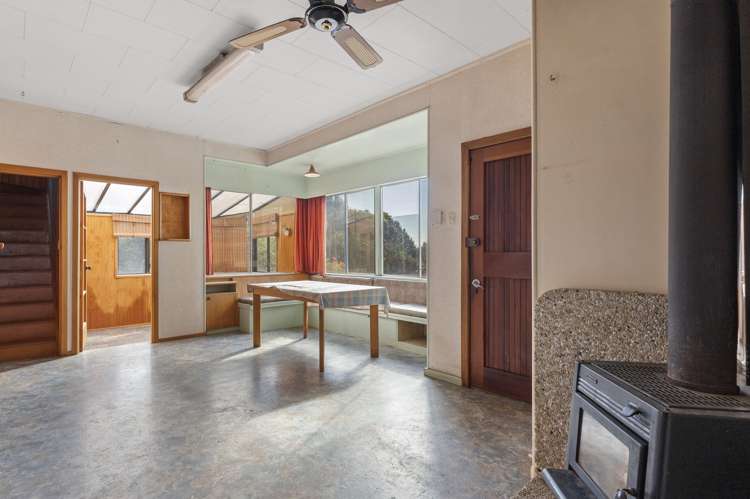 691 Highway 22 Pukekawa_24