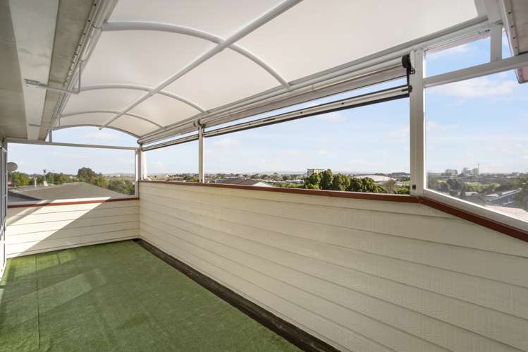 101 Everglade Drive Totara Heights_19