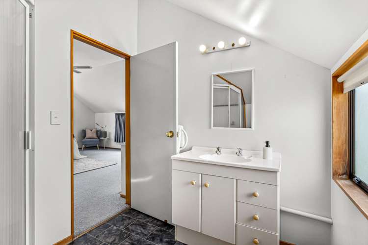 28 Pohutukawa Avenue Red Beach_18