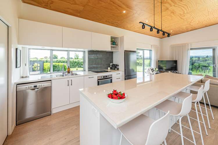 94 Mission Road Westmere_8