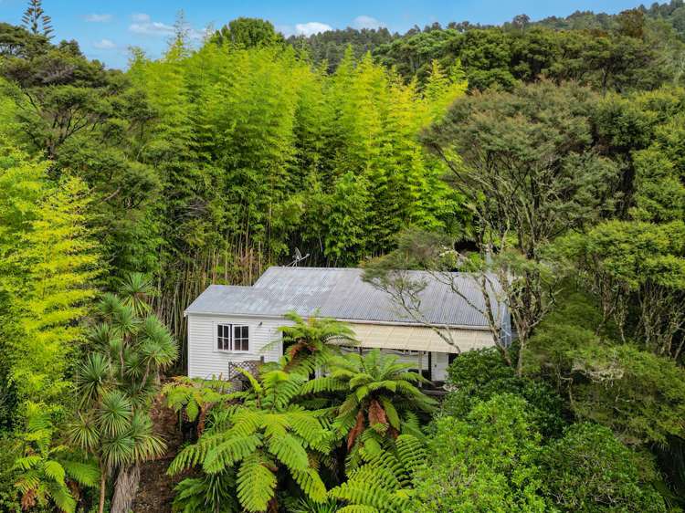 332 Huia Road Titirangi_21