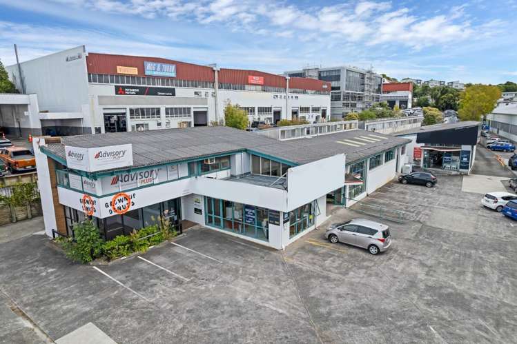 171 Target Road Wairau Valley_1