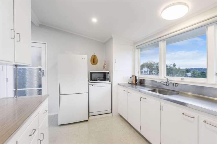 137 Verbena Road Birkdale_8