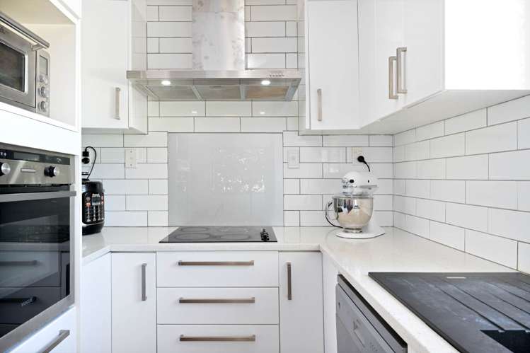 2/6 Orton Street Glenfield_8