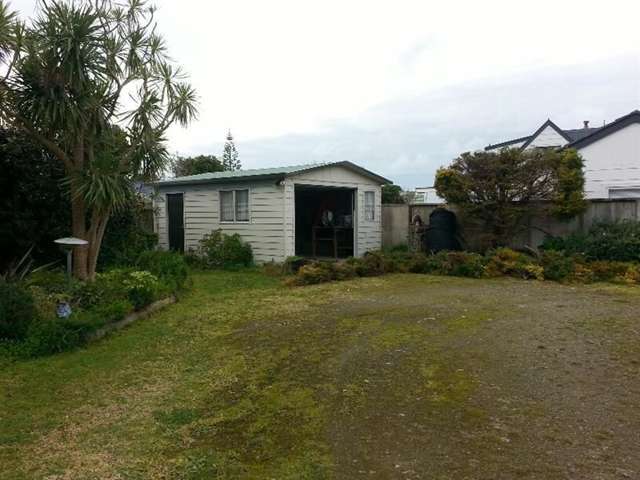 9 Adrian Grove Waikanae Beach_1