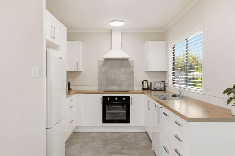 20A Russley Drive Mt Maunganui_12