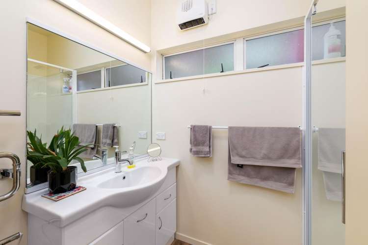 1/7 Ball Lane Redcliffs_16