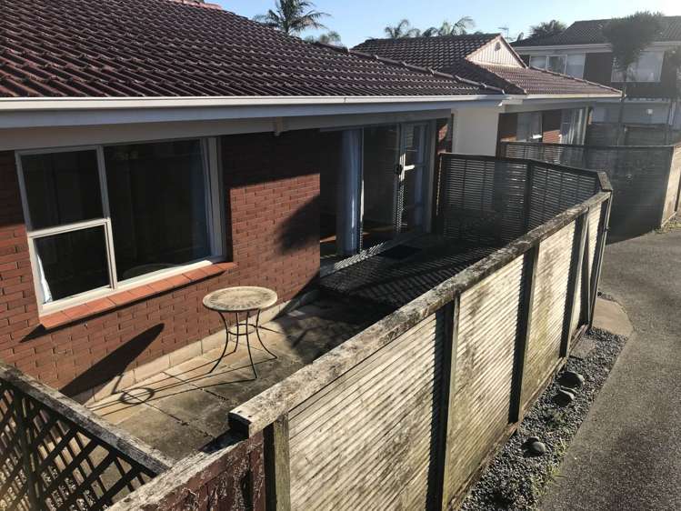 2/83 Moana Avenue One Tree Hill_12