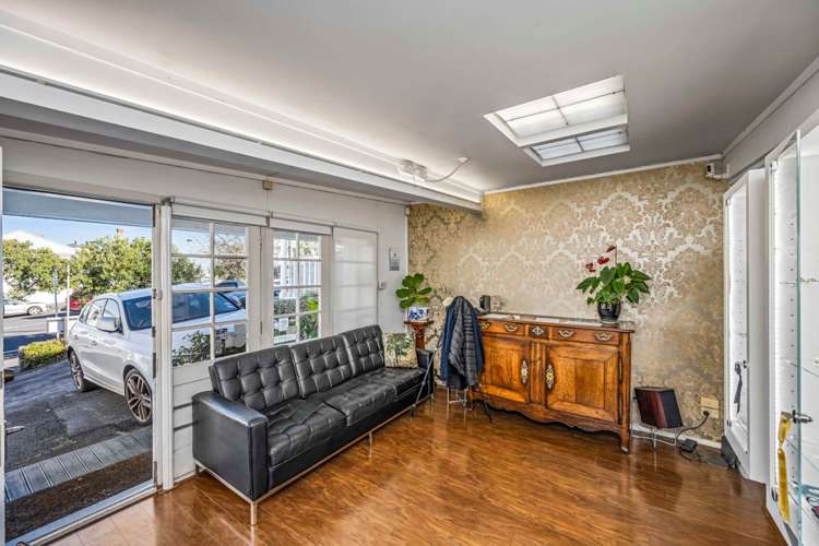 89 College Hill_5