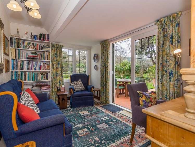 56 Barton Road Heretaunga_9