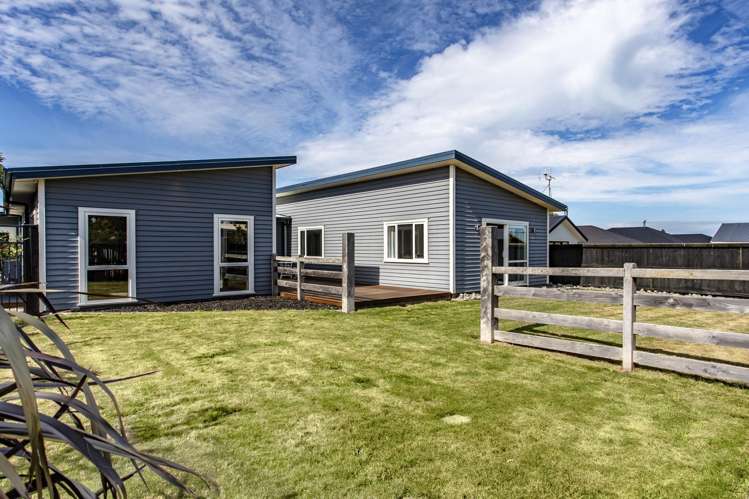 29 Wineberry Avenue Amberley_17