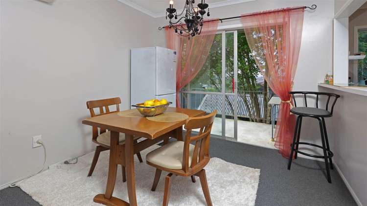 2/195 Metcalfe Road Ranui_5