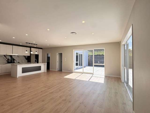 4 Silverhill Lane Millwater_2