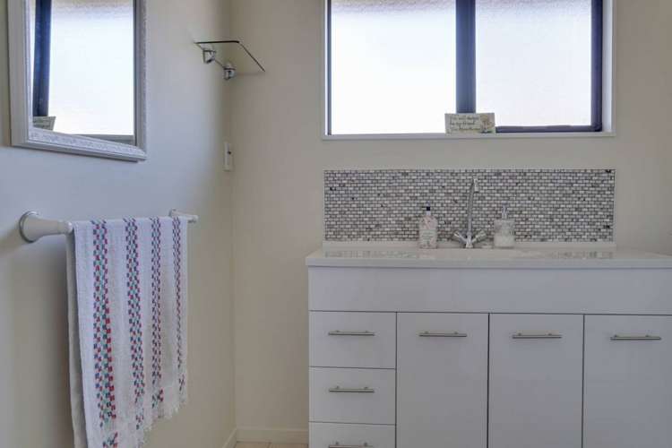 21 Hope Drive Witherlea_15