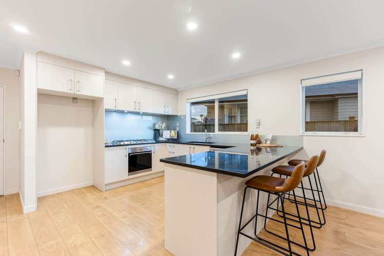 1 Barrys Road_5