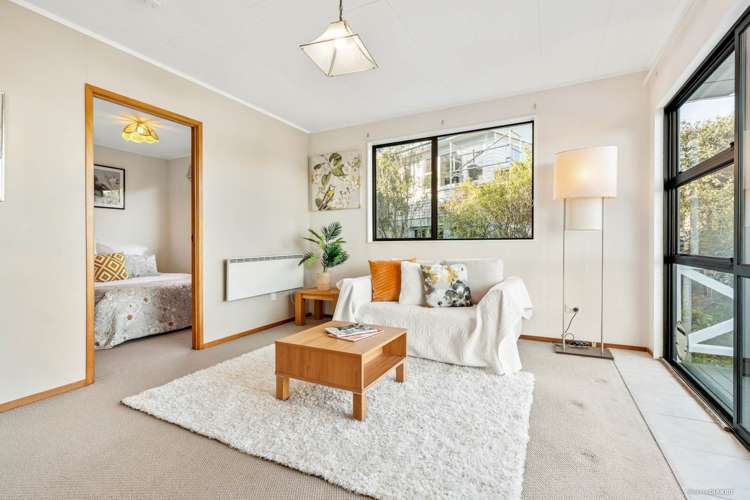 1/18 Layton Road Manly_7