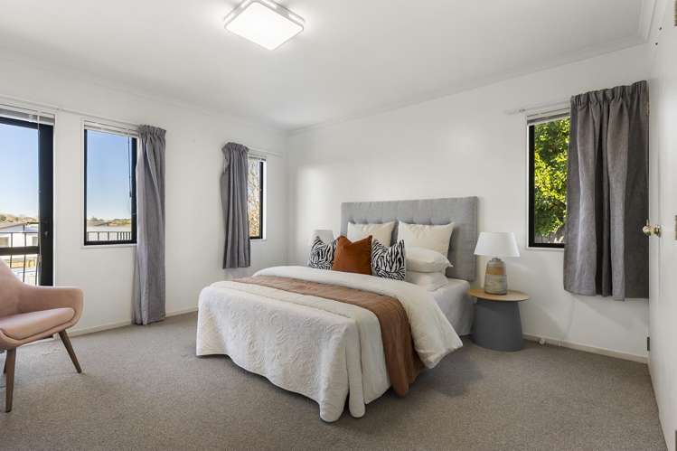 1A Eaglen Place Howick_12