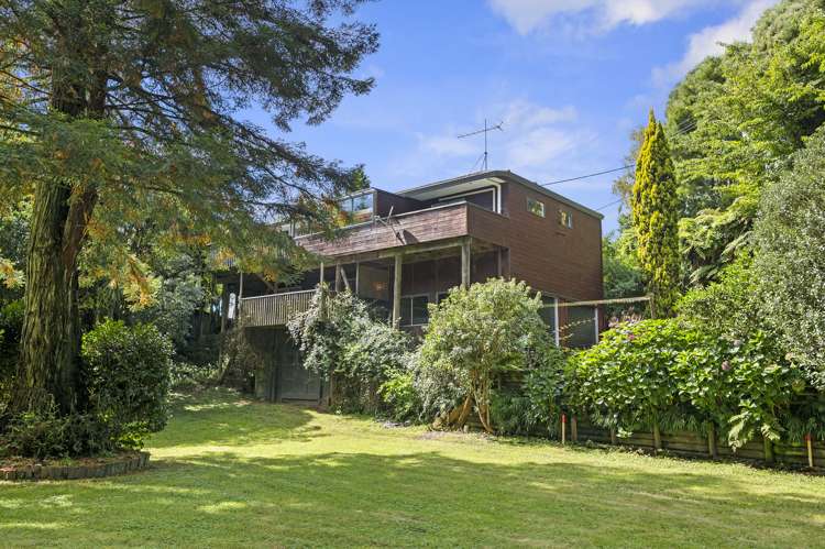 4 Steep Street Lake Okareka_24