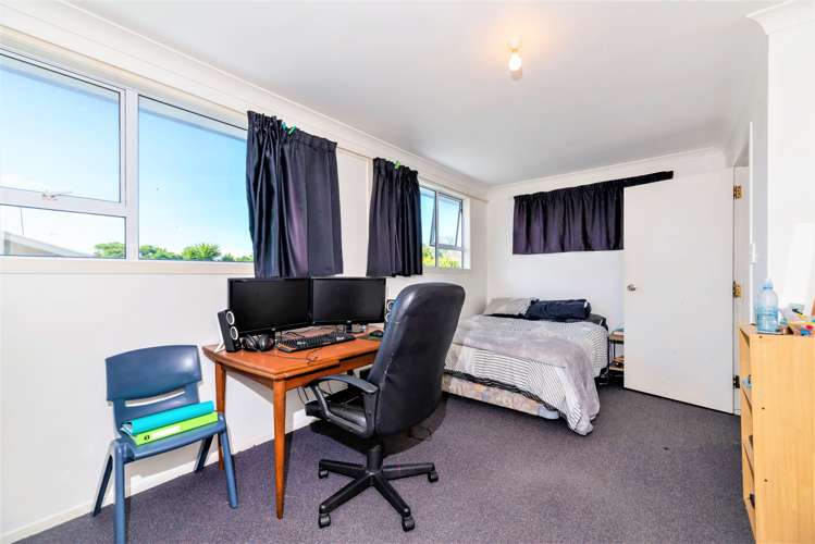 99 Rockfield Road Penrose_11