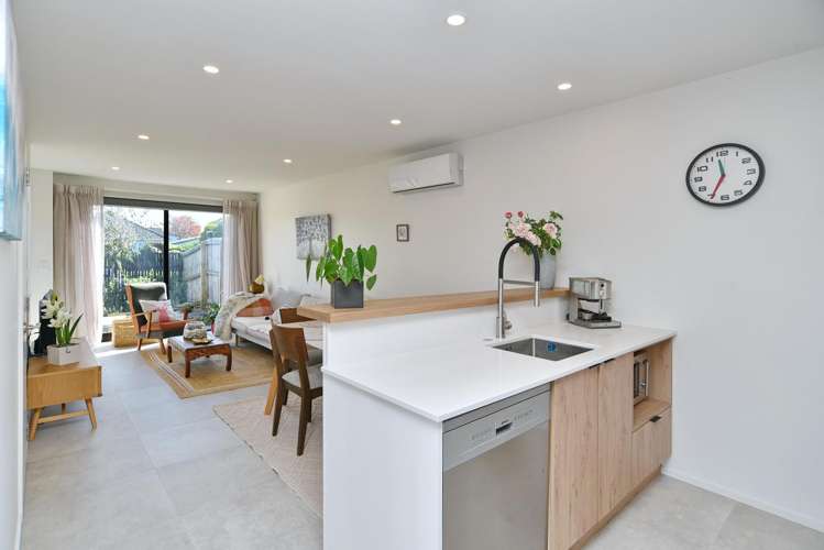 1/80 Milton Street Somerfield_1