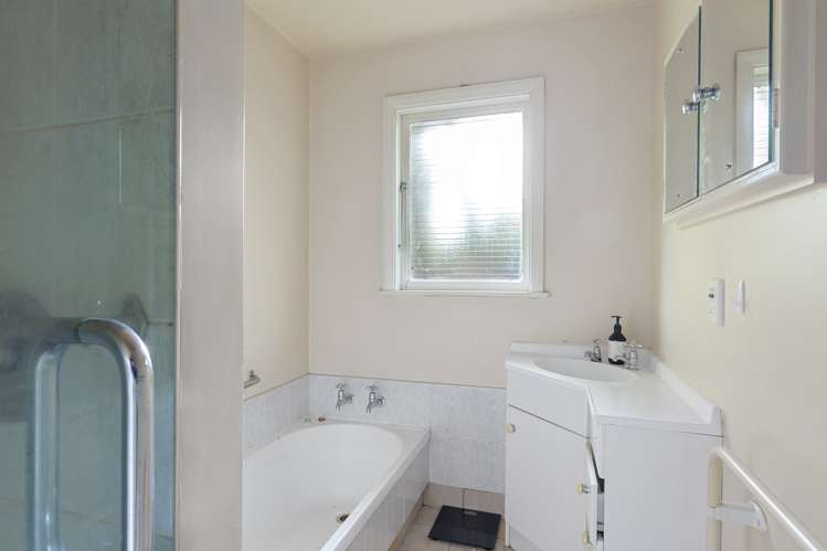 35 Vagues Road Northcote_8