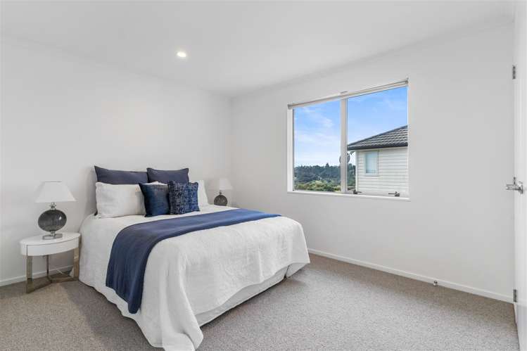 107 Mackay Drive Greenhithe_13