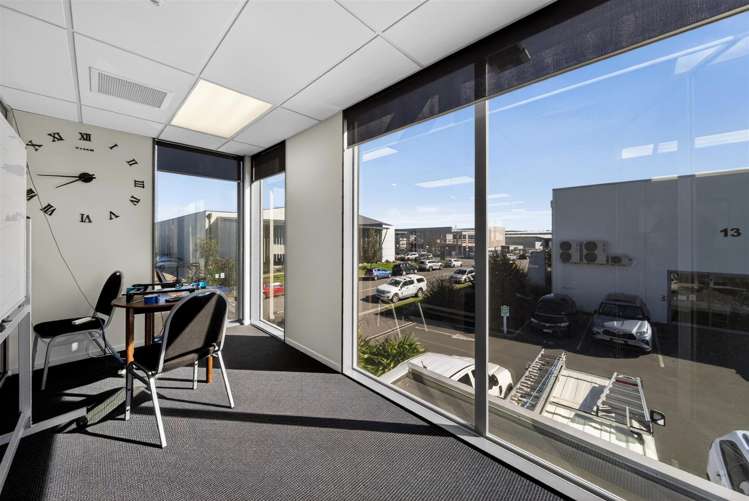 16/3 Stark Drive Wigram_10