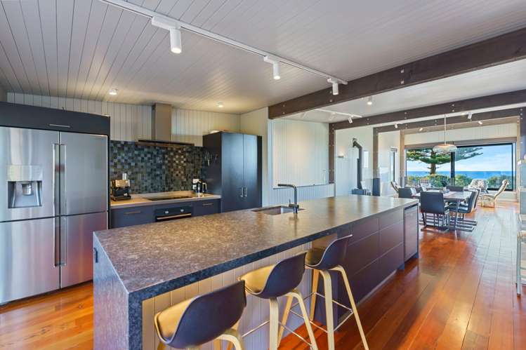 7 Tutere Street Waikanae Beach_24