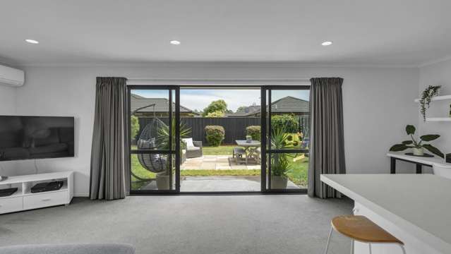 41 Farnborough Way Rolleston_1